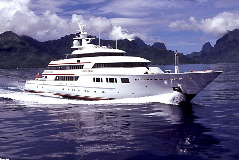 greg norman yacht cost