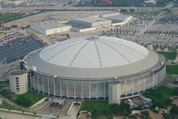 Within days, crews transform NRG Park from HLSR to NCAA